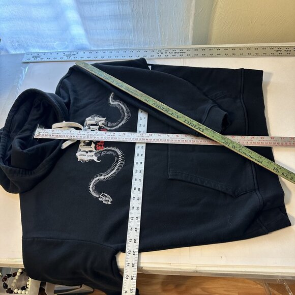 Forever 21 Men’s Black Graphic Hoodie Snake Design Large Bliss Eternal Pullover - Picture 5 of 11